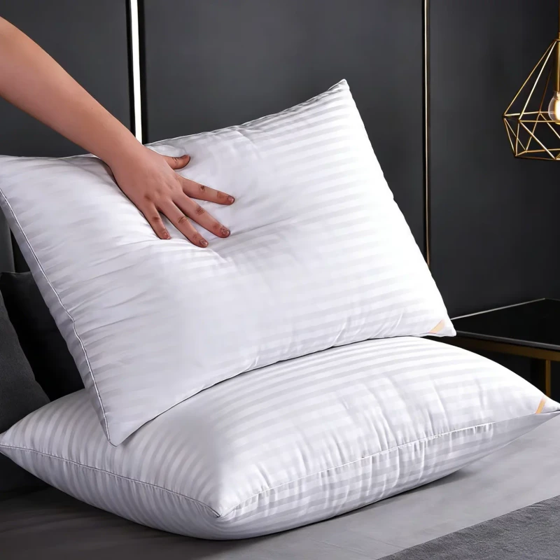 2-Pack-Queen-Hotel-Collection-Bed-Pillows-Down-Alternative-Microfiber-Filled-Bedding