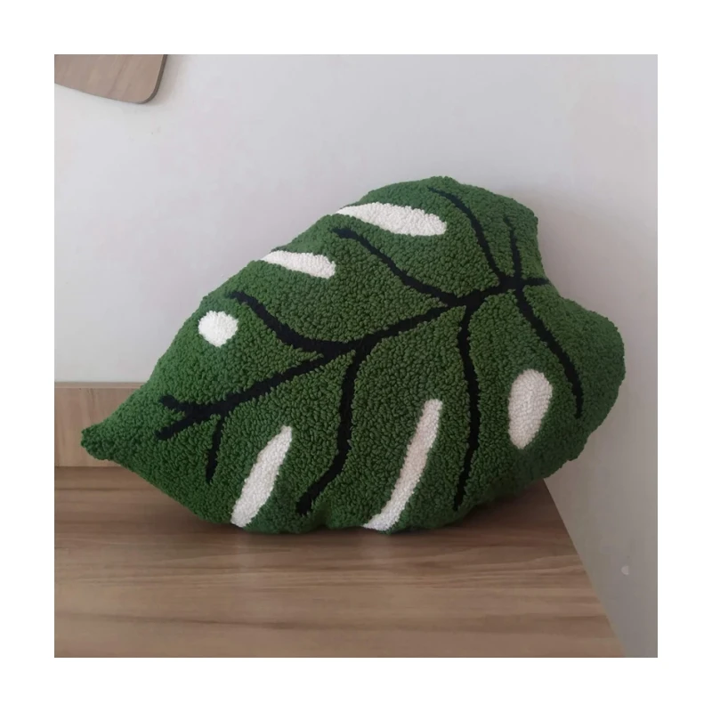3D-Leaves-Decorative-Throw-Pillows-Punch-Needle-Handmade-Leaf-Shaped-Plant-Pillow-Cushion-for-Plant-Lovers
