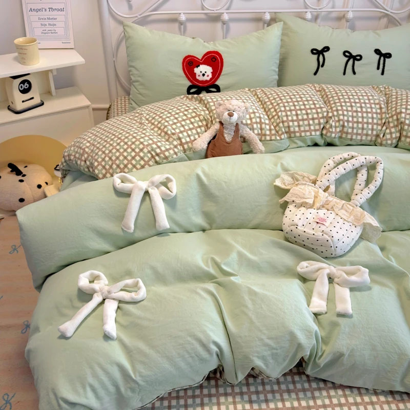 3D-Three-Dimensional-Embroidery-Polyester-Fiber-Four-Piece-Set-Bed-Cover-Bed-Sheet-and-Pillowcase