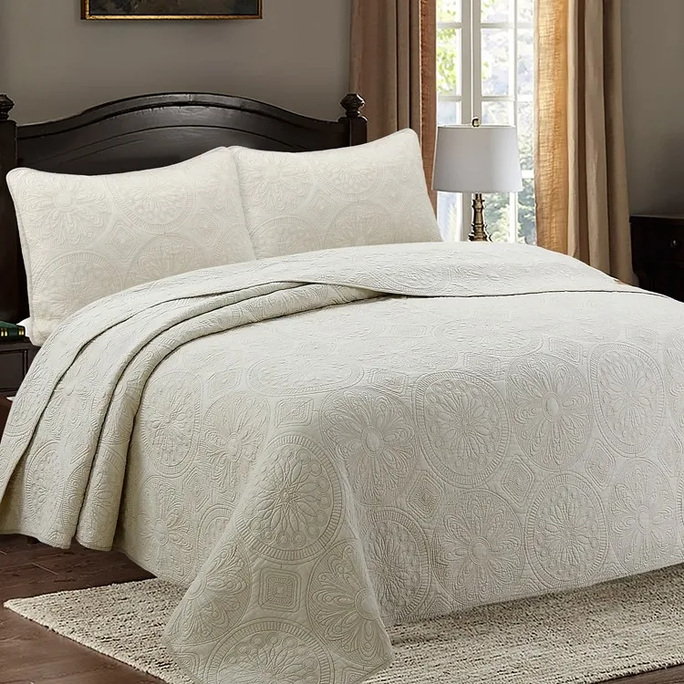 All-Season-Bedroom-Solid-Quilted-3-Piece-Microfiber-Lightweight-Polyester-Filling-Bedding-Set