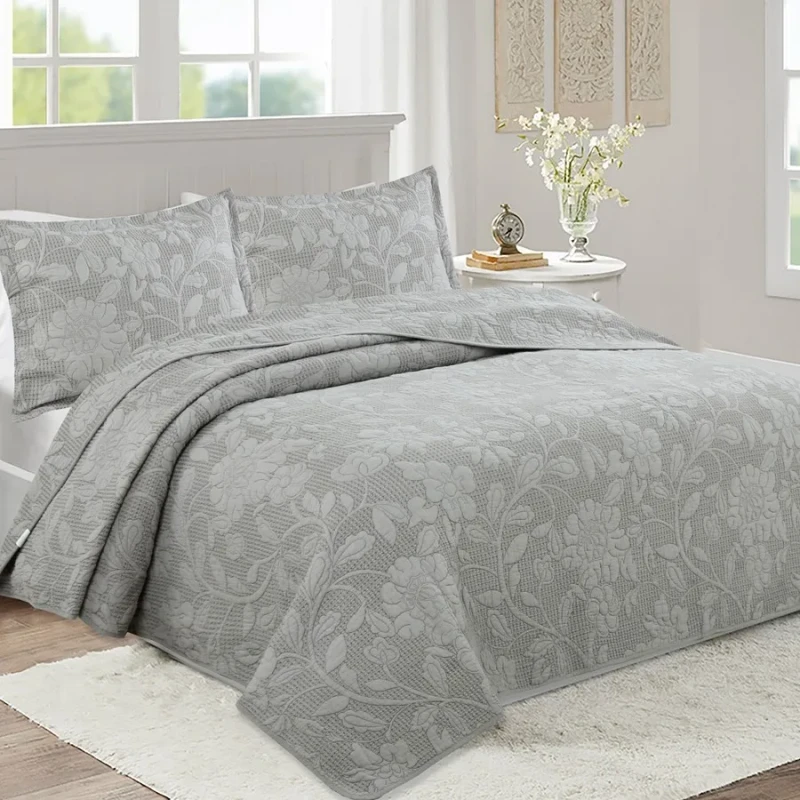 All-Season-Bedroom-Solid-Quilted-Microfiber-Lightweight-3-Piece-Bedding-Set-with-Polyester-Filling