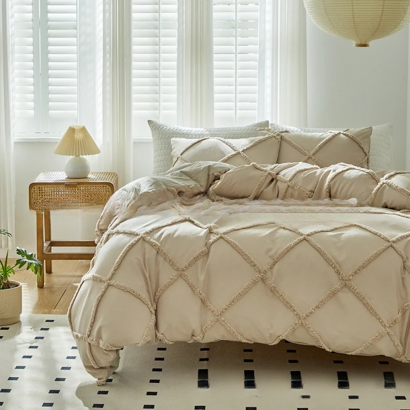 All-Season-Comforter-Set-With-Pintuck-Quilts-Bed-in-a-Bag-Flat-Sheet-Fitted-Pillowcases-Pillowshams