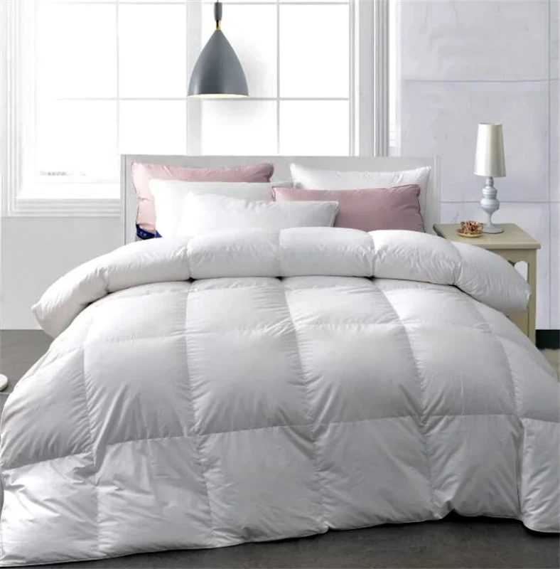 Bed-Comforter-Down-Comforter-for-Home-Use-in-All-Season