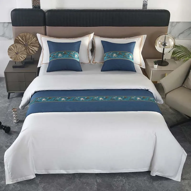 Bed-Runners-and-Matching-Pillows-Colorful-Custom-Large-Size-Star-Hotel-Bed-Throw-Scarf-Printing-Polyester-Bed-Runner-2