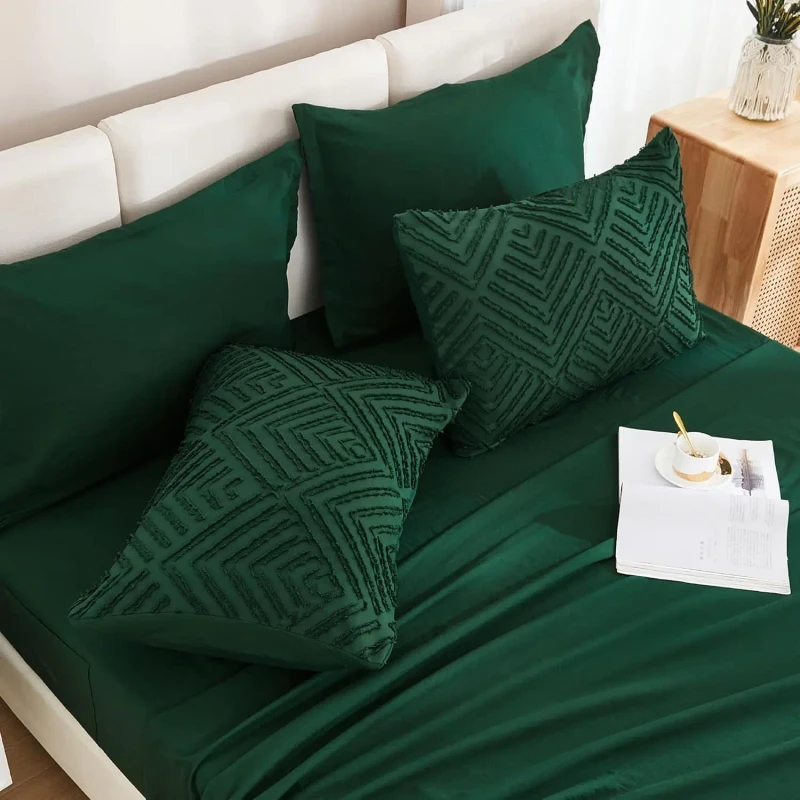 Bed-in-a-Set-King-Size-Comforter-Set-7-Pieces-Dark-Green-Lightweight-Comforter-Fluffy-Tufted-Bedding-Sets