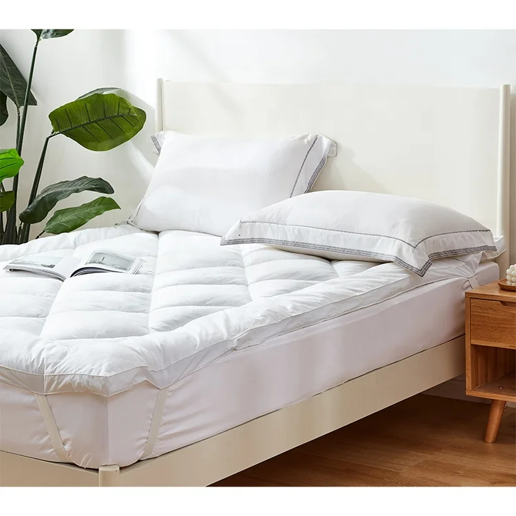 Bedding-Bad-Pad-Microfiber-Mattress-Cover-Topper-Pad-Full-Size-Mattress-Protective