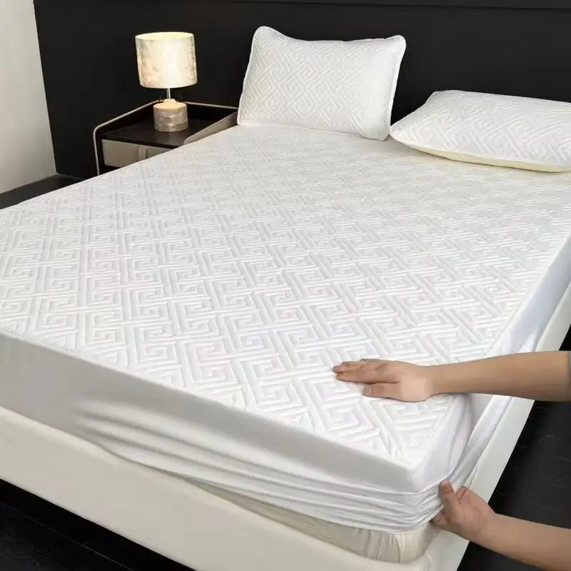 Best-Selling-Waterproof-Mattress-Protector-Cover-Breathable-Polyester-Filling-Fitted-Sheet-Classic-Style-for-Home-Use