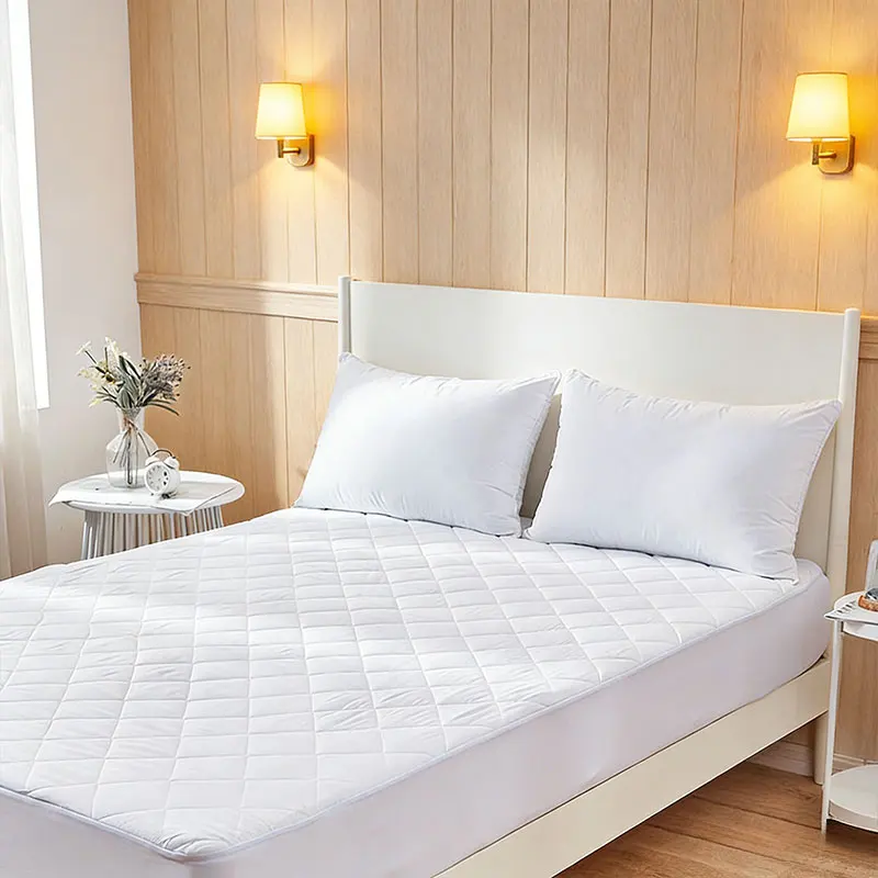 Breathable-Waterproof-Quilted-Mattress-Protector-Hypoallergenic-Mattress-Cover-with-Deep-Pocket