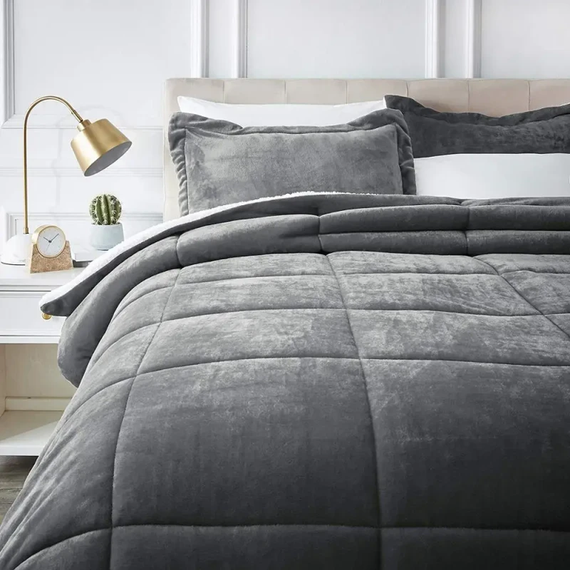 Comforter-Sets-Bedding-Polyester-Warm-Plush-Comforter-Quilt-1