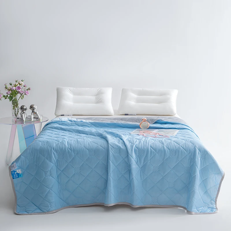 Cool-Silk-Summer-Quilt-Solid-Pattern-Home-Air-Conditioning-Machine-Washable