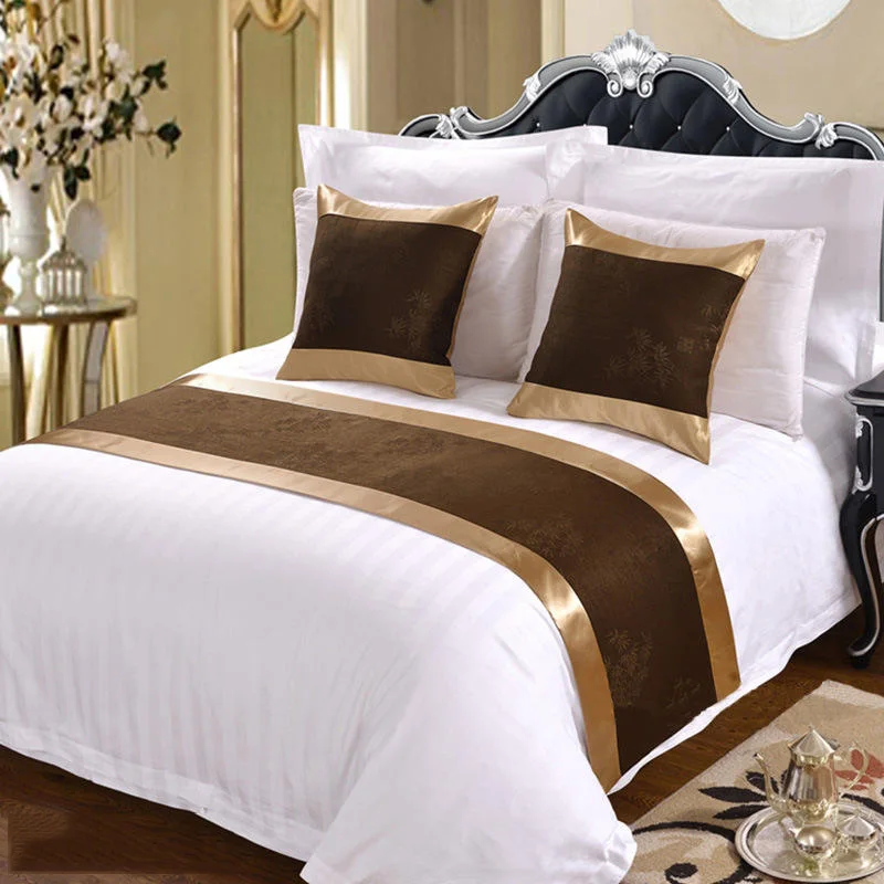 Cream-Silk-Bed-Runner-Red-Hotel-Mattress-Bedding-Set