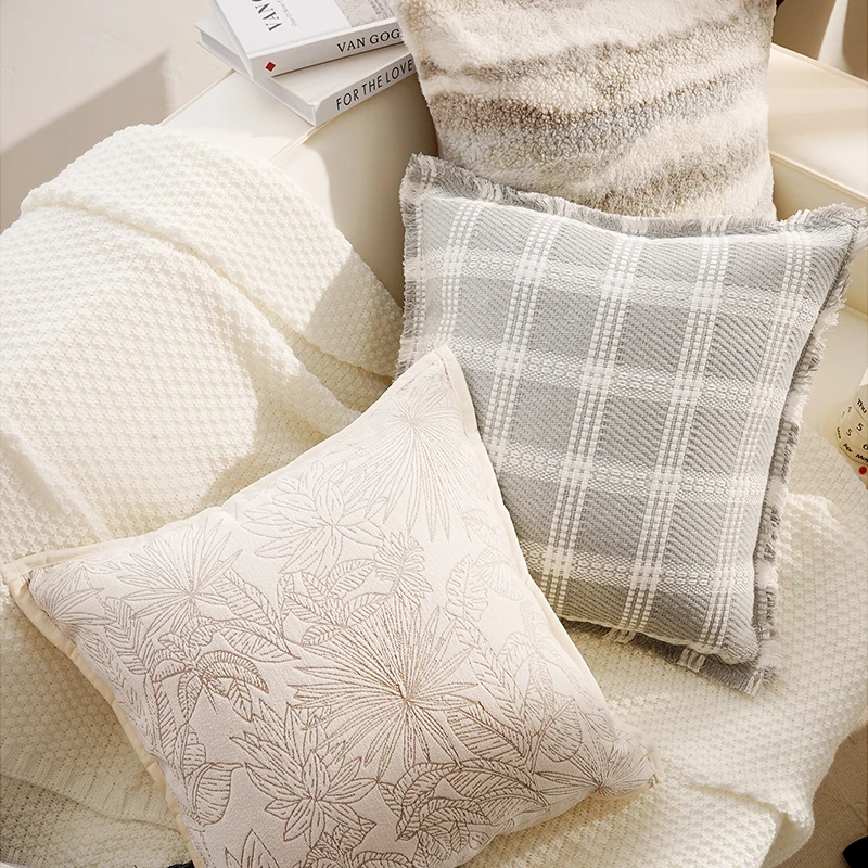 Cushion-for-Living-Room-and-Bedroom-Simple-Gray-Throw-Pillows-for-Luxurious-Sofa-Throw-Pillows-for-Home-Decor-Luxury-Lap-Pillow