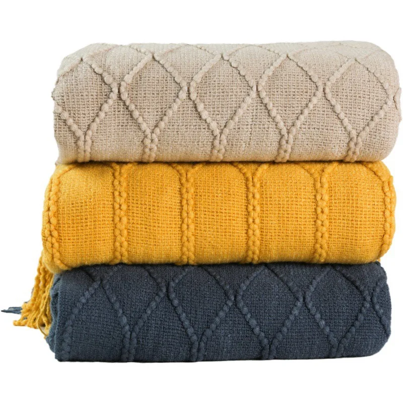 Custom-Acrylic-Knitted-Throw-Blanket-Non-Toxic-Anti-Pilling-Geometric-European-American-Style-500g-Lightweight-Four-Seasons-Use