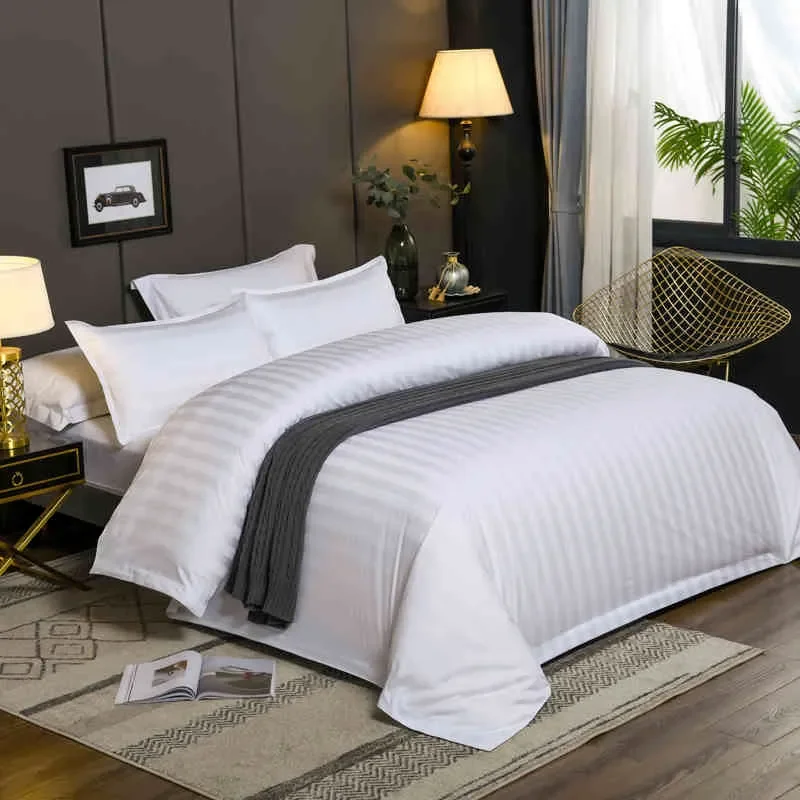 Custom-Bed-Runners-for-Hotels-Bed-Scarves-and-Runners
