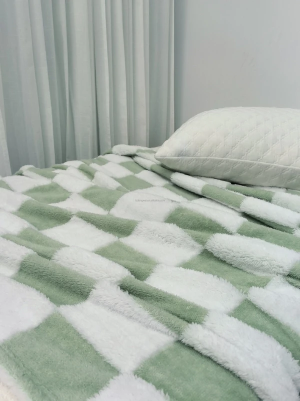 Custom-Color-Polyester-Throw-Blanket-Cozy-Soft-Bedding-Blankets-for-Winter