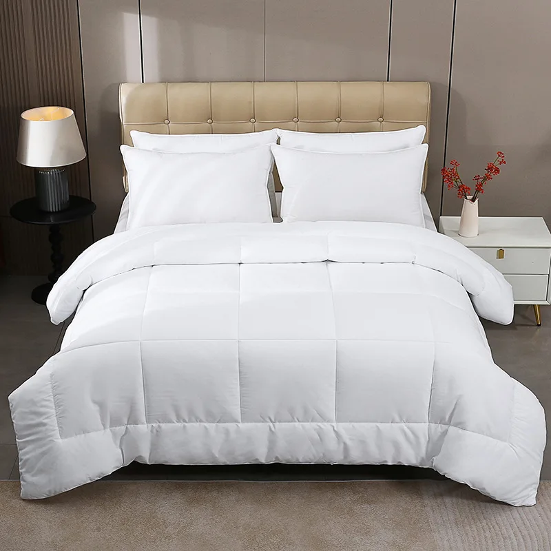 Custom-Eco-Friendly-All-Cotton-Washable-Hotel-Bedding-Quilt-with-Ultra-Soft-Feather-Velvet-Fiber-Filling-All-Season-Use