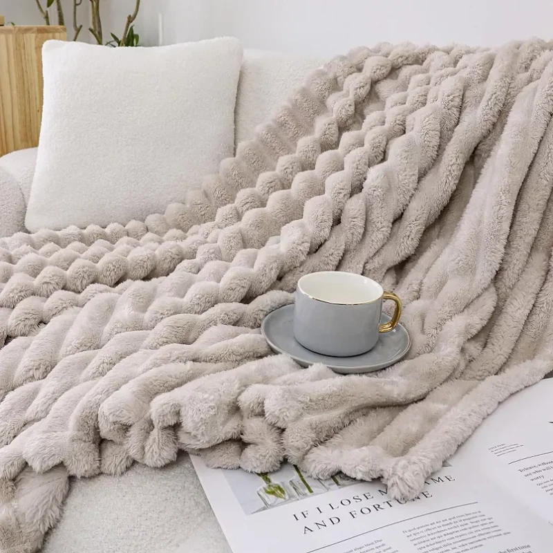 Custom-Warm-Fast-Delivery-Fleece-Bed-Blanket-Flannel-Blanket