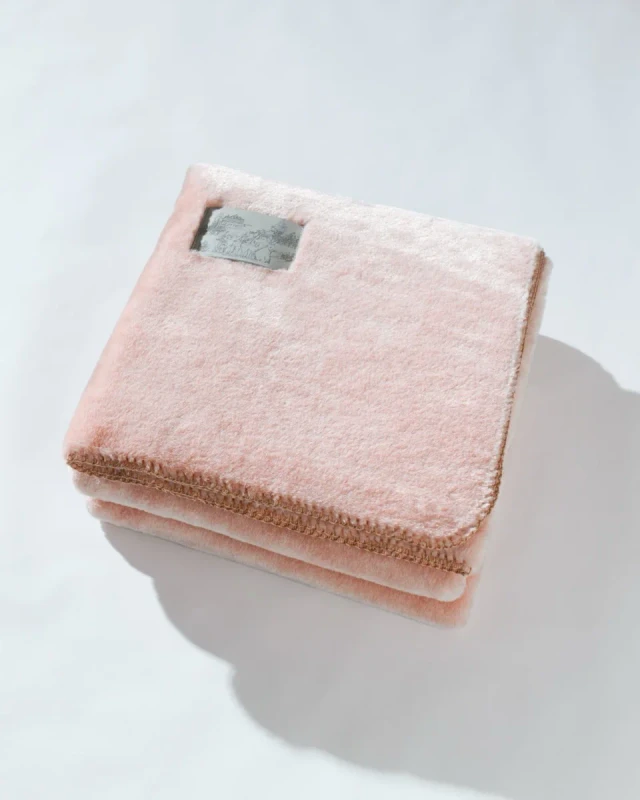 Customized-Bedding-Throw-Blankets-Thicken-Imitated-Rabbit-Hair-Sofa-Bed-Covers-Soft-Home-Decor-Bed-Blanket