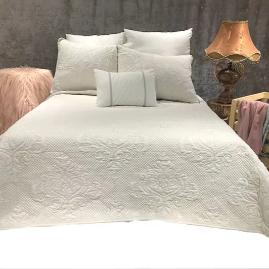 Customized-Comfortable-Quilt-Water-Washable-Printed-Quilt-for-Bedroom