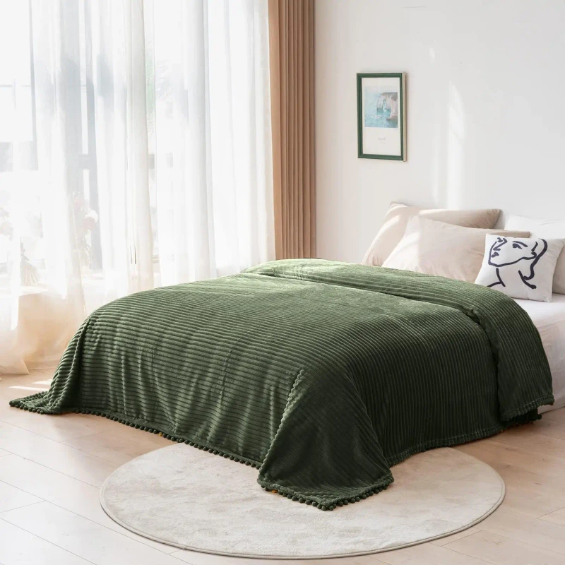 Customized-Flannel-Fleece-Throw-Blanket-Lightweight-Sofa-Bed-Blanket-Comfortable-Microfiber-Ribbed-Sofa-Blanket