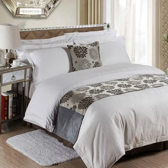Customized-Luxury-Hotel-Bed-Runner-Eco-friendly-Soft-Cotton-Polyester-Linen-Bed-Linen-for-Home-Hotel-Use