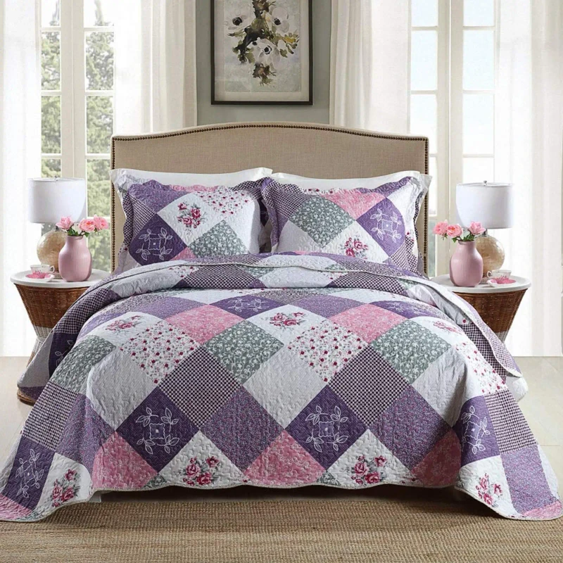 Design-Quilt-Bedding-Set-Romantic-Handmade-100-Polyester-Washable-Three-Piece-Suit-3D-Embroidery-Bedspread-Floral-Wedding-Hotel