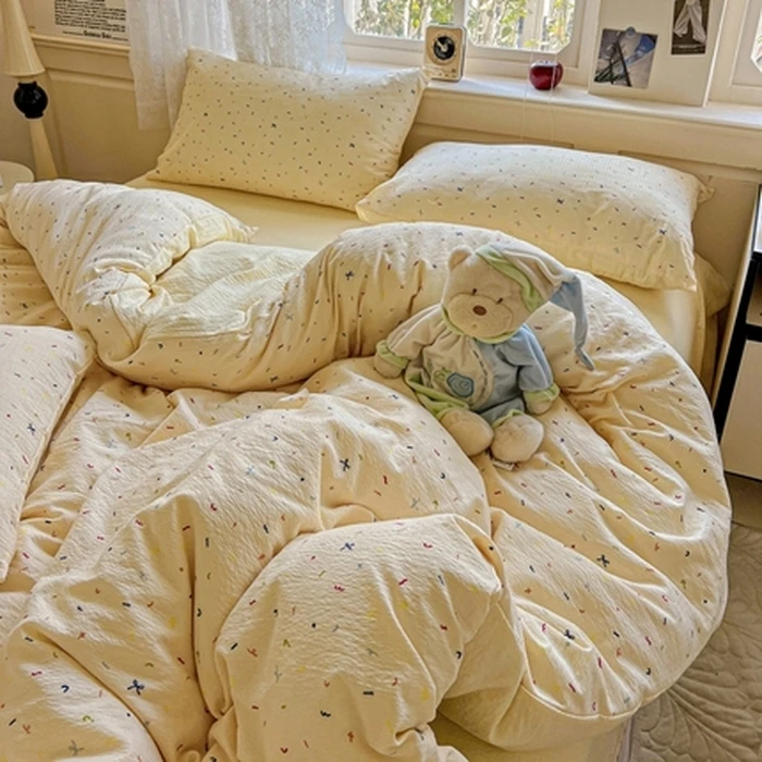 Double-Layer-Yarn-Super-Soft-Class-A-Grade-4pcs-Skin-Friendly-Sheet-Set-Small-Fresh-Bedding-Set