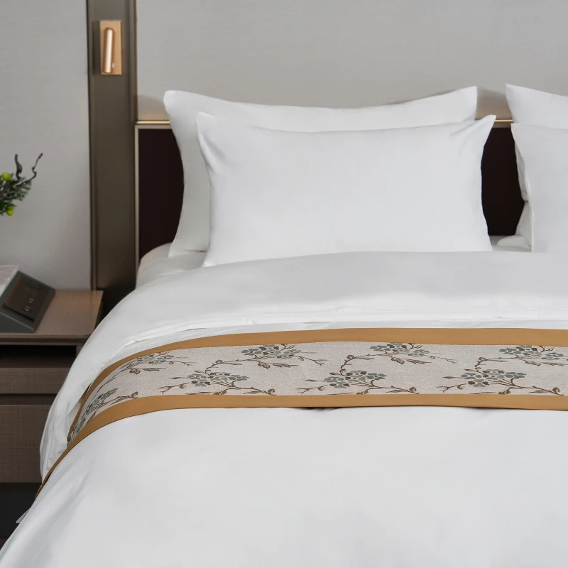 Elegant-Hotel-Bed-Runner-Set-in-Bedding-Set
