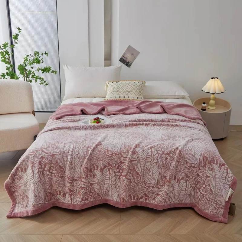 European-American-Style-2.5kg-Double-Layer-Bed-Blanket-Solid-Color-Cloud-Embossed-Milk-Fleece-Composite-Winter-Blanket