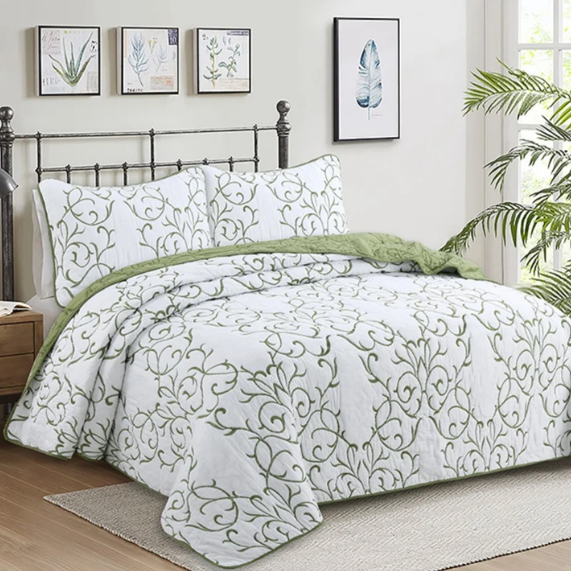 European-Style-Bedding-Set-of-3-Pieces-Embroidered-Bed-Sheet-Quilted-Bedding-Set