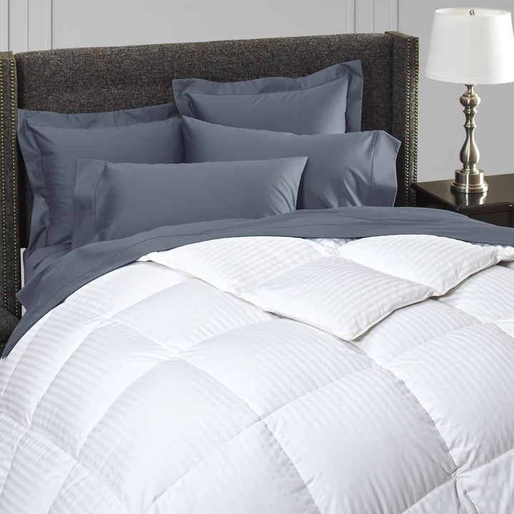 European-White-High-Quality-100-Cotton-Microfriber-Fabric-Embossed-Stripes-Bleached-Fabric-Quilted-Comforter