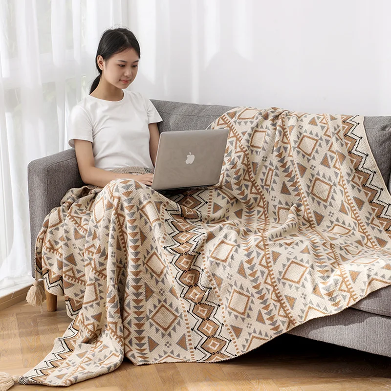 European-and-American-Style-Vintage-100-Polyester-Raschel-Woven-Blanket-Home-Sofa-Decoration-Cover-Warm-Shawl-Throws