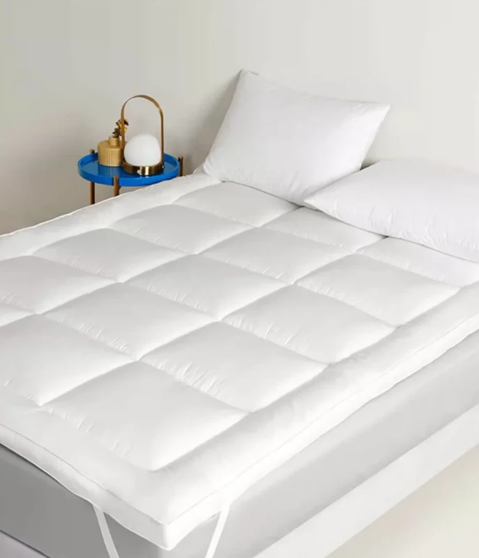 Factory-Direct-High-Quality-Microfiber-Hotel-Mattress-Topper-Down-Alternative-PVC-King-Size-for-Bed-Bedding-Home-Hospital-Use