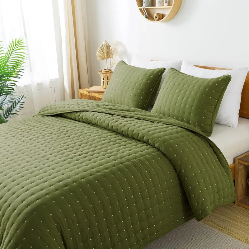Factory-Manufacturer-100-Polyester-Olive-Green-Embroidery-Quilted-Coverlet-Bedspread-Set-for-All-Seasons-King-Size