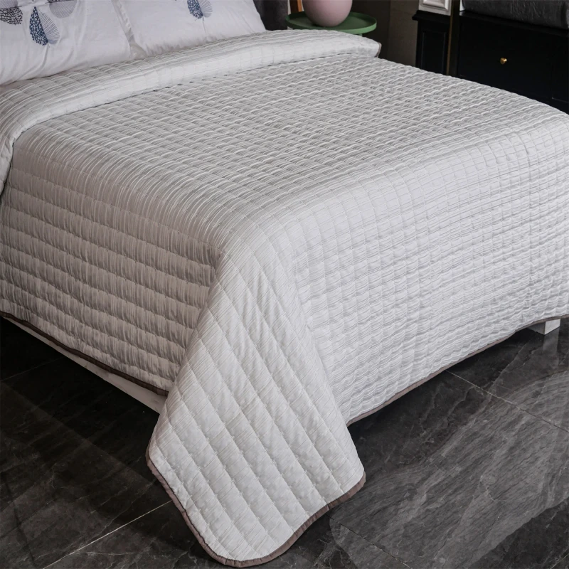 Factory-Offer-Polyester-Microfiber-Fabric-Bedspread-Quilted-Blanket-Bedspread-Coverlet-Bed-Cover-for-All-Season