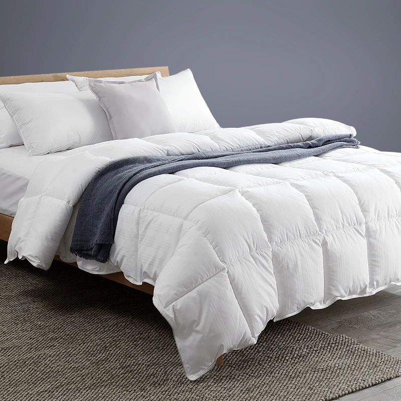 Factory-Price-Quilt-Down-Alternative-Fiber-Filling-Customized-Bed-Comforters