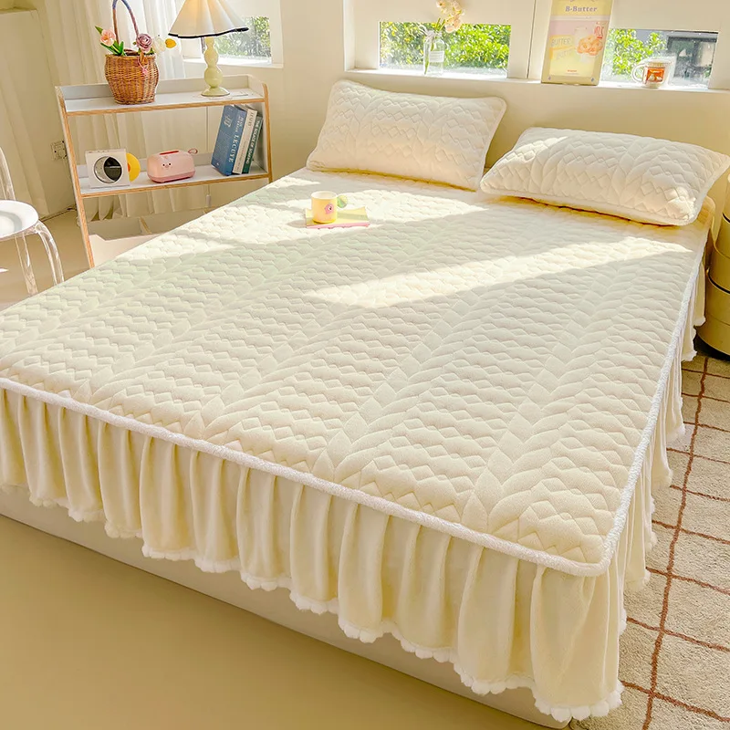 Factory-Printed-Plush-Bedspread-Milk-Velvet-Soft-Durable-Modern-Bed-Skirt-Quilted-Two-in-One-All-Seasons-Home-Use