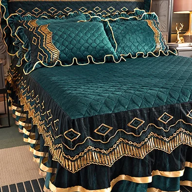 Fashion-Luxury-Crystal-Velvet-Bed-Cover-Lace-Bed-Sheet-Skirts-Bedding-for-Home-Use