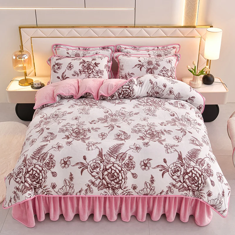 Flannel-Four-Piece-Set-Thickened-Warm-Milk-Velvet-Bed-Skirt-Quilt-Set