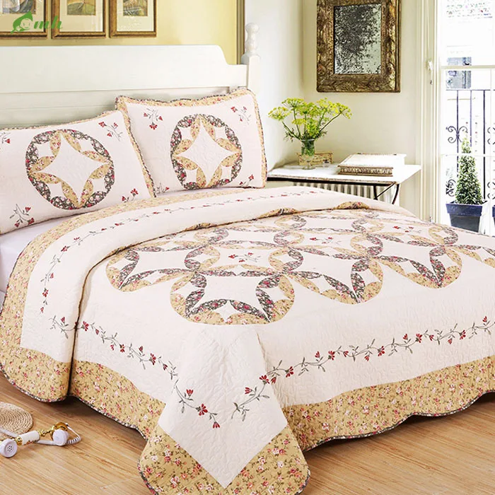 Floral-Patchwork-Country-Style-Quilt-Bedding-Set-Reversible-Coverlet-Bedspread-Set