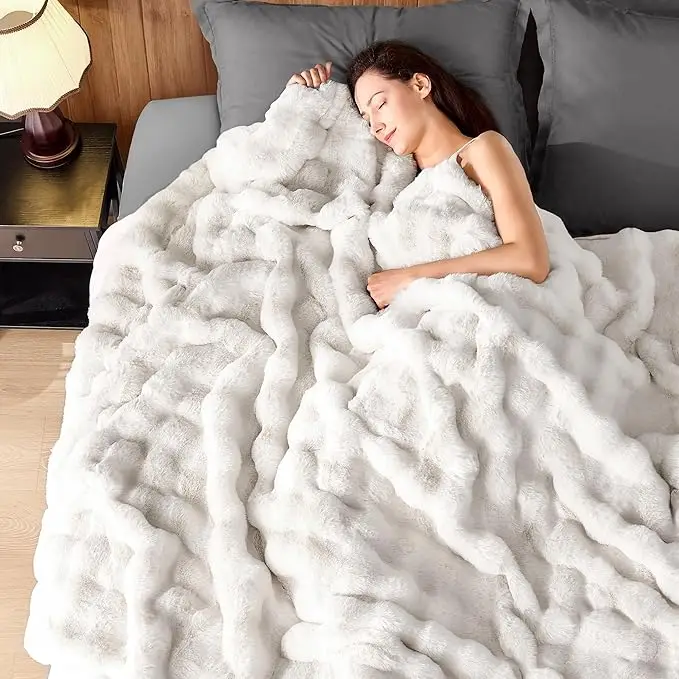Gift-Super-Soft-Faux-Fur-Warm-Throw-Blanket-Solid-Cozy-Blankets-for-Sofa-Couch-Bed-Home-Decor-Rabbit-Blanket-with-Pillowcase