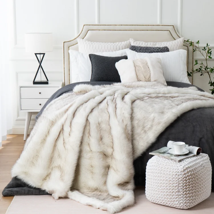 Grey-Faux-Fur-Throw-Blanket-Soft-Knitted-Sherpa-Fleece-Fluffy-Plush-Shaggy-Blanket-for-Couch-Bed-Sofa-With-Dye-Pattern
