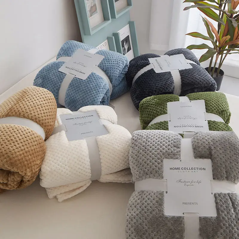 High-Quality-Colorful-Pattern-Thick-Fleece-Blankets-Throws-Custom-Fleece-Warm-Throw-Blanket-1