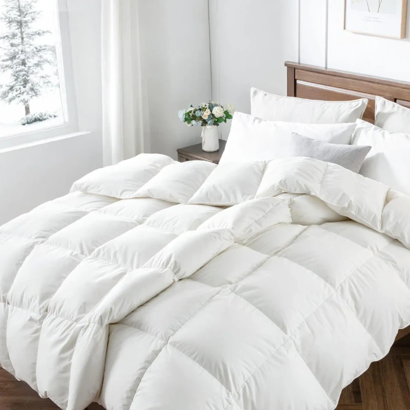 High-Quality-Handmade-White-Cotton-Hotel-Quilt-Soft-and-Embroidered-with-Solid-Color-for-Comfort-and-Luxury-1