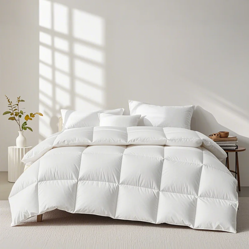 High-Quality-Handmade-White-Cotton-Hotel-Quilt-Soft-and-Embroidered-with-Solid-Color-for-Comfort-and-Luxury