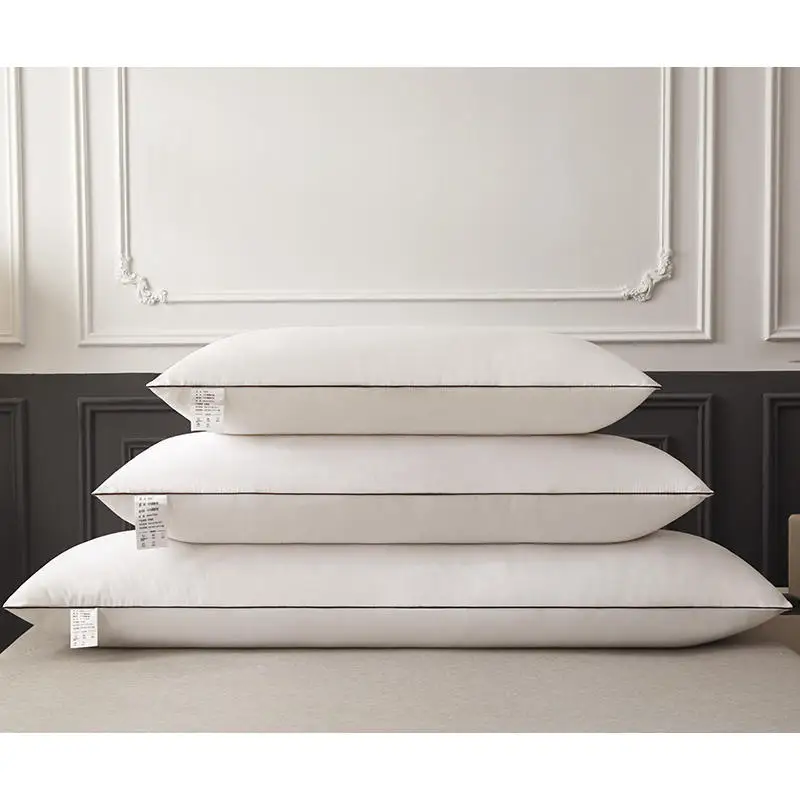 High-Quality-Polyester-Fiber-Long-Body-Pillow-for-Adult-Side-Sleeping-Use-Fluffy-Skin-Friendly-and-Breathable