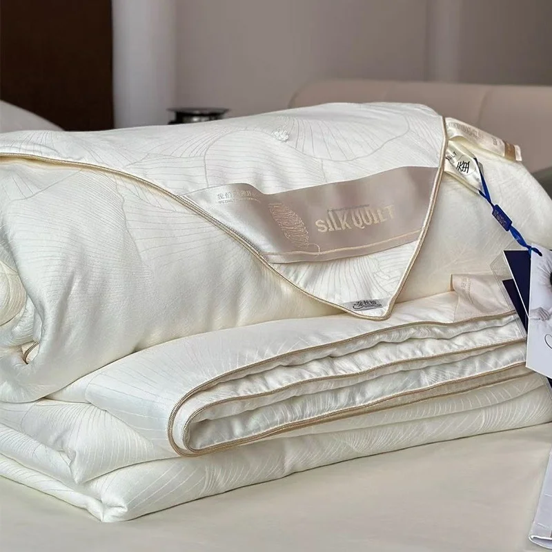 High-end-100-Lyocell-Cool-All-Season-Quilt-with-Mulberry-Silk-Filling-Air-Conditioning-Blanket