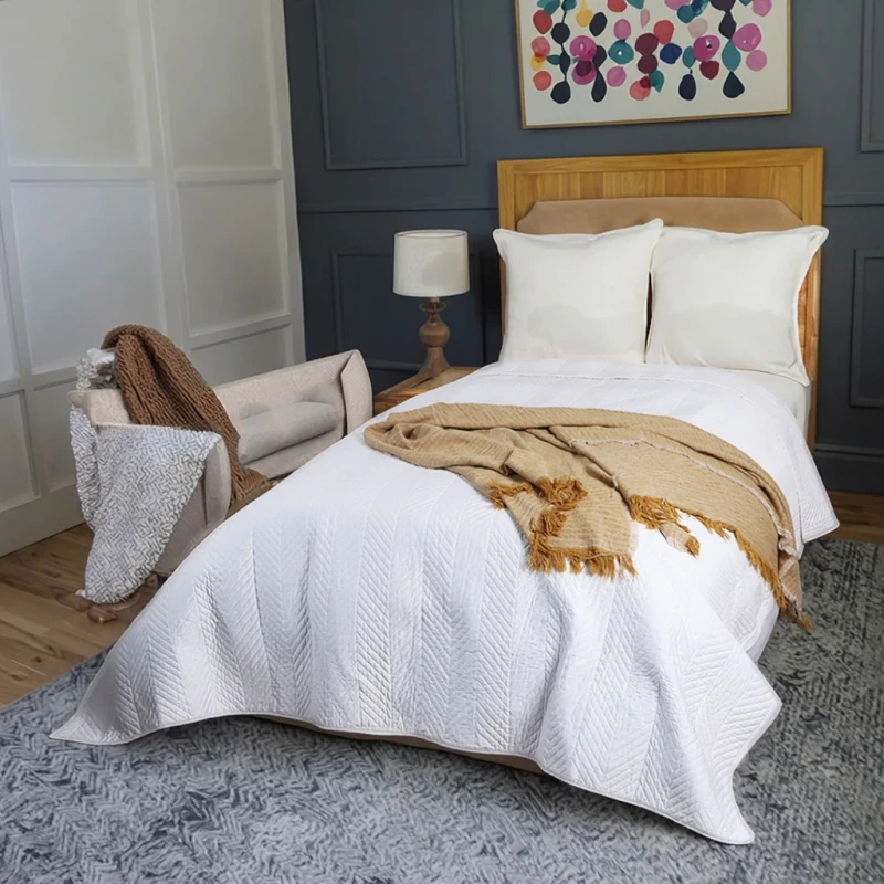 Home-Decorative-Eco-Friendly-Modern-Egyptian-Cotton-Bedspread-Set-All-Season