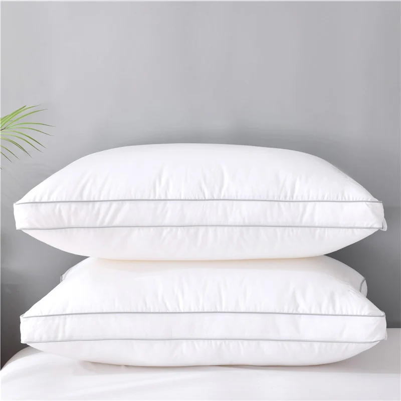 Hotel-Bed-Pillows-with-Solid-Pattern-Featuring-Neck-Support