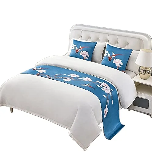 Hotel-Customized-Bed-Runner-Throw-Pillow-Floral-Bed-Runner-With-Custom-Design